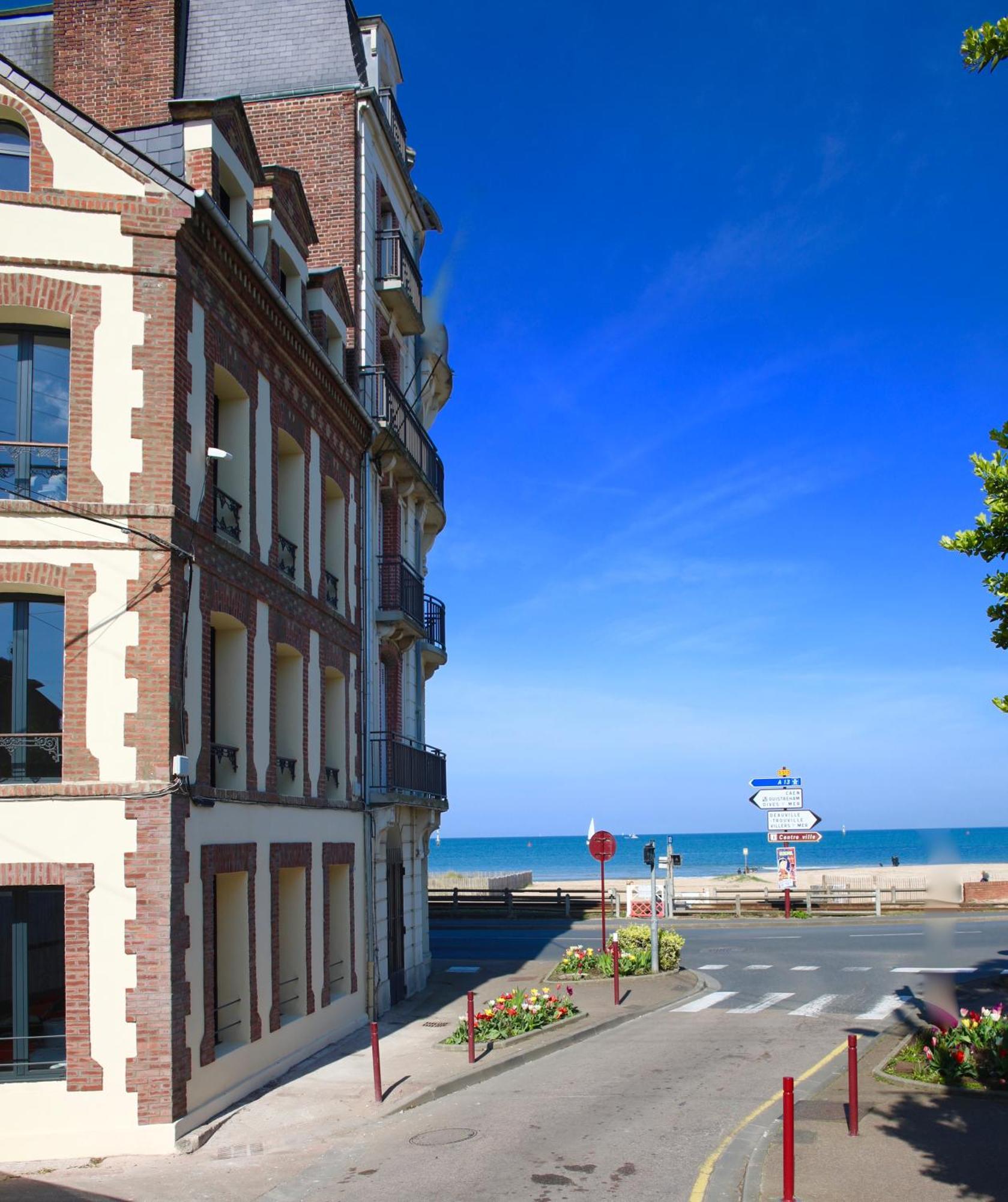 Nid Douillet A 30 Metres De La Grande Plage De Houlgate - Residence La Vague - Bagian luar foto
